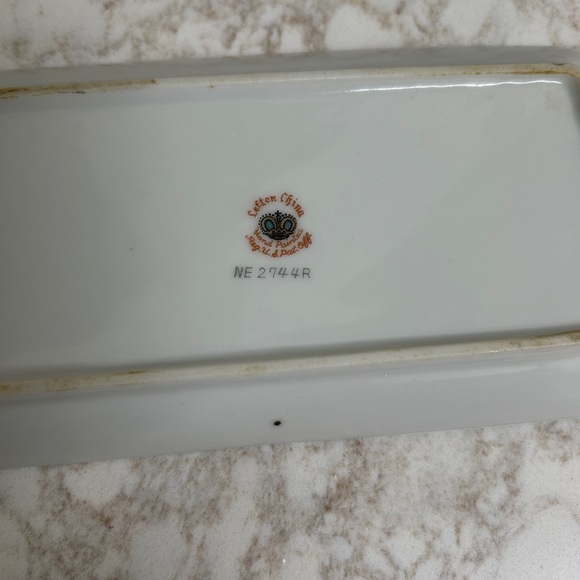 Vintage Hand Painted Lefton Rose Chintz Butter Dish. Beautiful, a rare find. - Picture 4 of 8